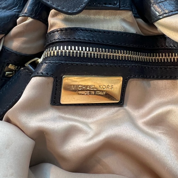 Michael Kors Colection Skorpios hobo amazing black bag. Unique. Beautiful design - Picture 9 of 15